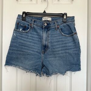 Abercrombie High Rise Dad Short Curve Love- size 31
